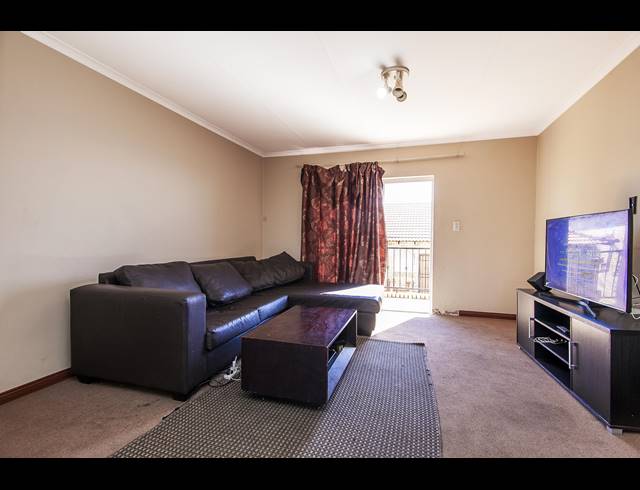 2 BEDROOM APARTMENT FOR SALE IN LITTLE FALLS
